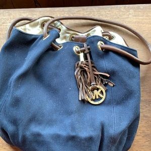 Michael kors navy hobo bag